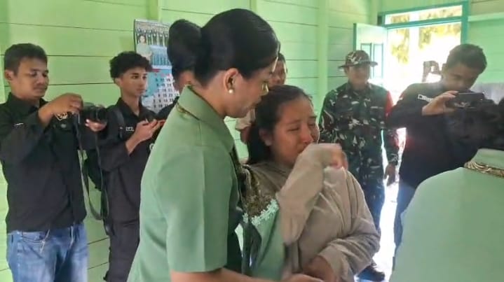 IMG-20260311-WA0037 Rumah Baru dari TMMD, Keluarga Herwanto Menangis Haru Saat Dikunjungi Danrem 091/ASN