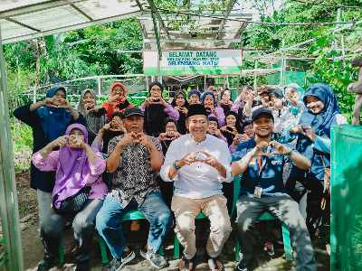 Lansia Produktif Lewat Program Kebun Gizi di Ratujaya