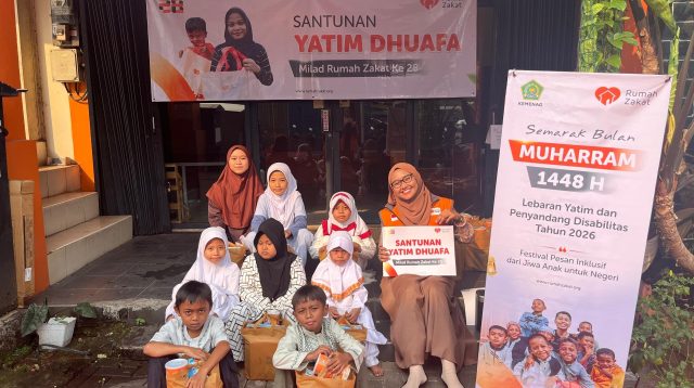 Milad ke-28 Rumah Zakat, Bingkisan Muharram Hadirkan Kebahagiaan bagi 30 Anak Yatim dan Dhuafa