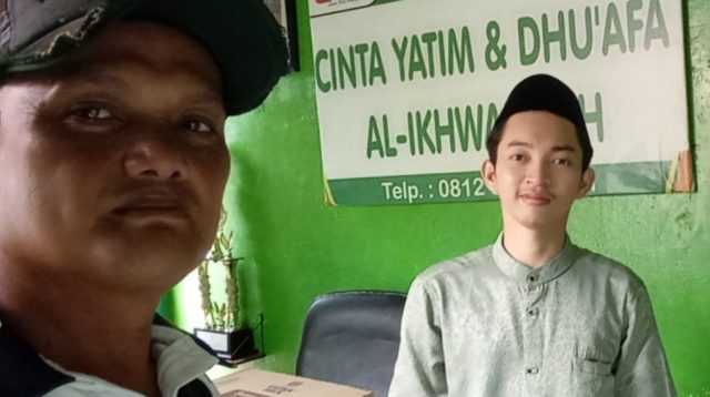 Kolaborasi Media Dengan FWJ Indonesia Salurkan nasi kotak dan air mineral Kolaborasi Media Dengan FWJ Indonesia Salurkan nasi kotak dan air mineral