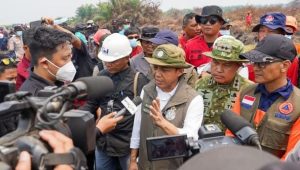 Menhut Raja Antoni : Penanganan Karhutla Riau Jadi Contoh yang Baik